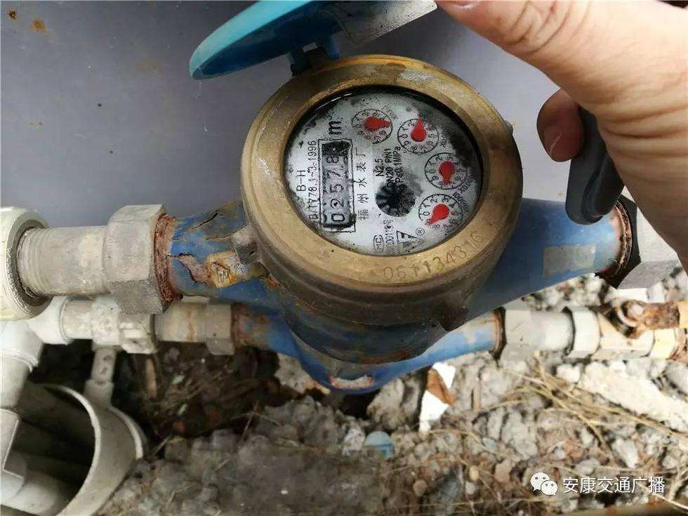 营山家里水表在不用的时候空转，是漏水吗？